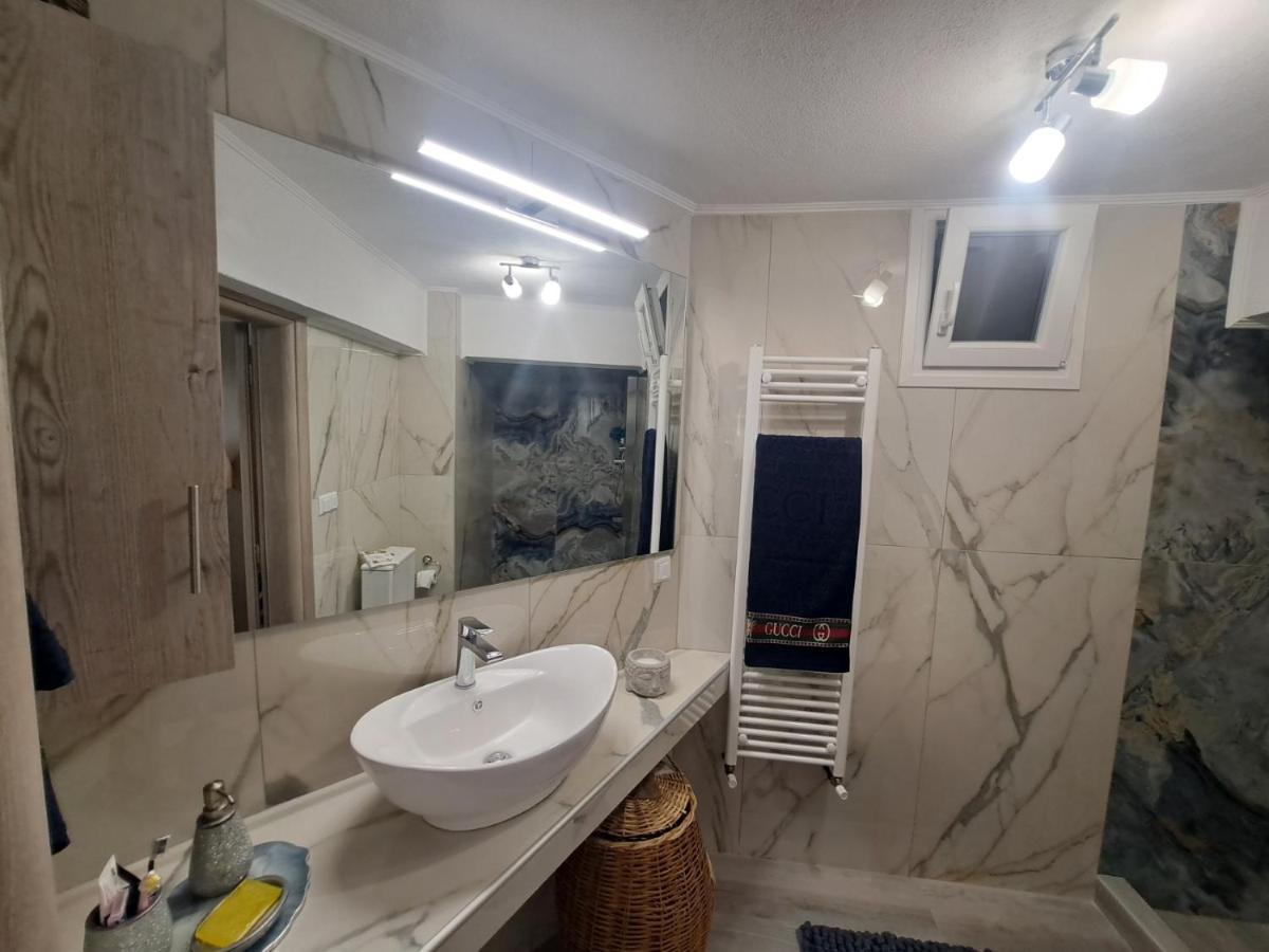 Irida Appartement Kavala Buitenkant foto